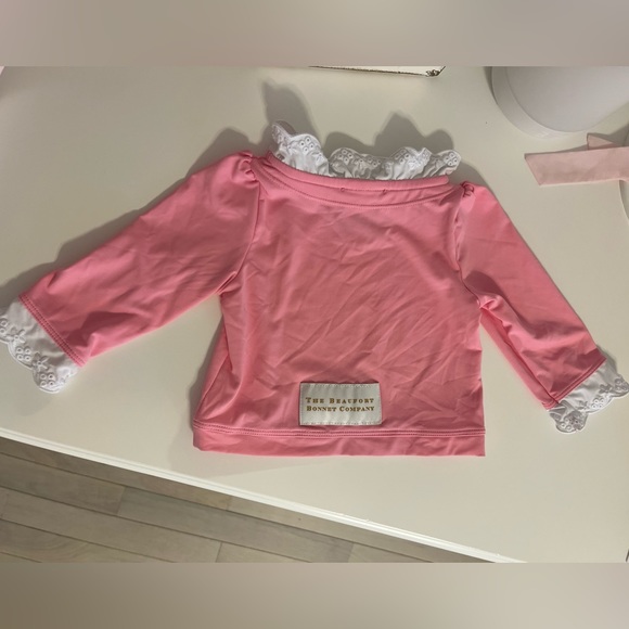 Winnie’s Wave Spotter Swim Shirt - Picture 2 of 3